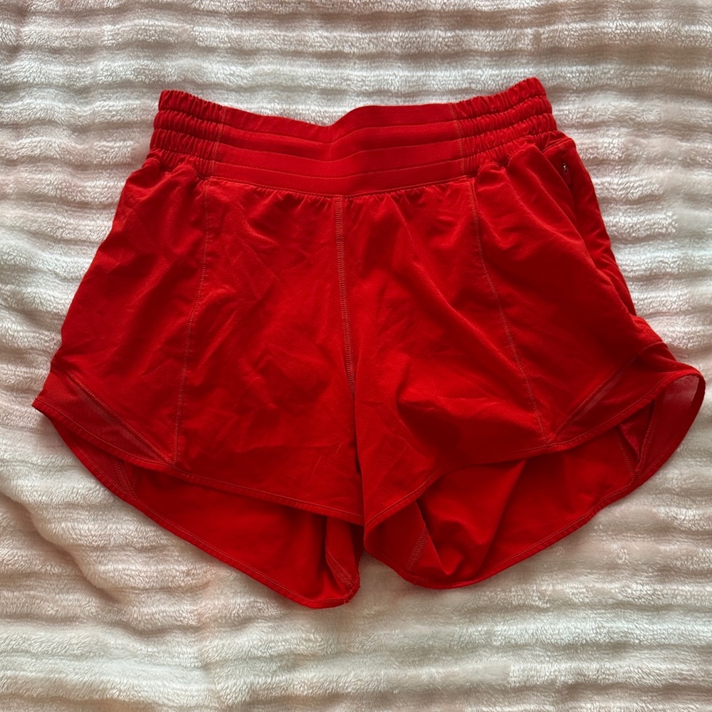 lululemon athletica red hotty hots